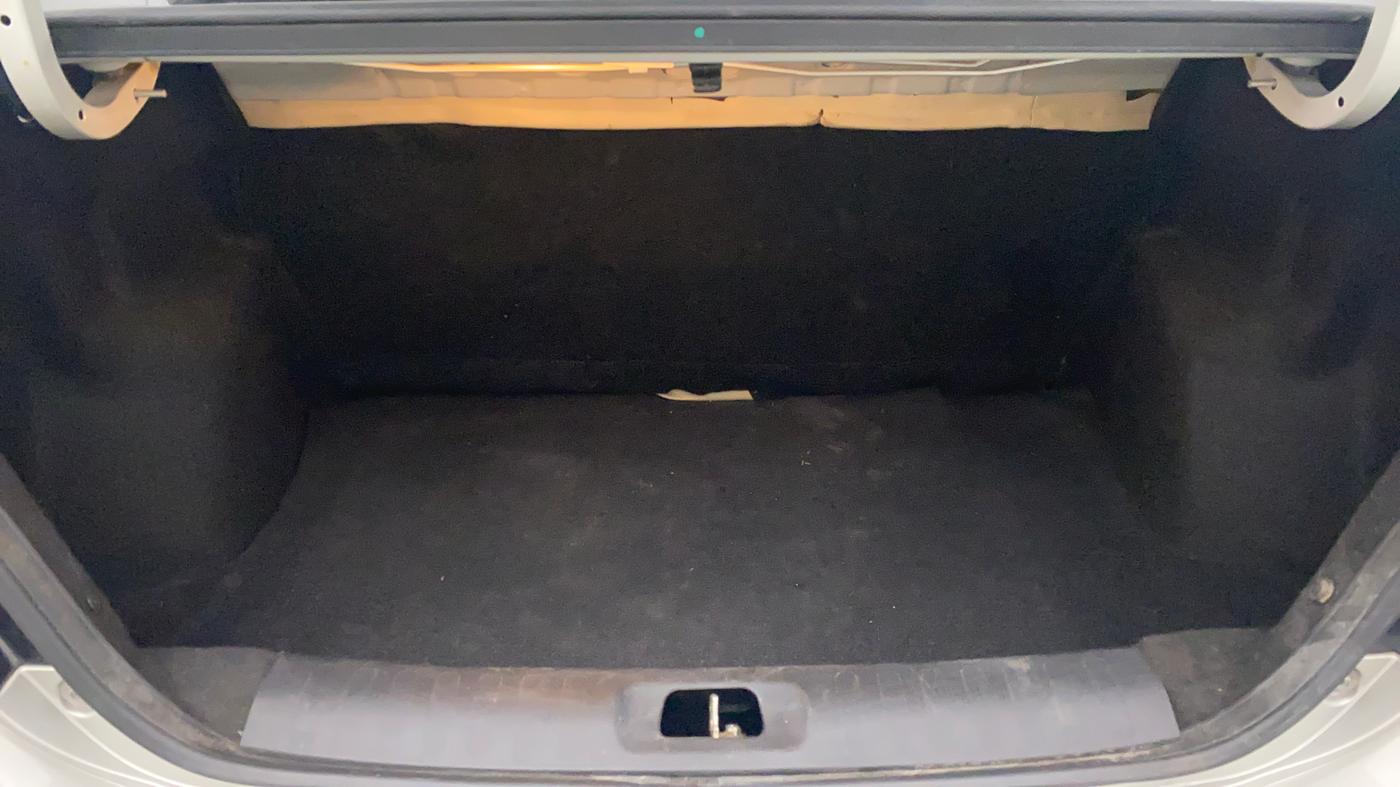 2015 Maruti Swift Dzire ZDI, Diesel, Manual, 30,593 km, Boot Inside