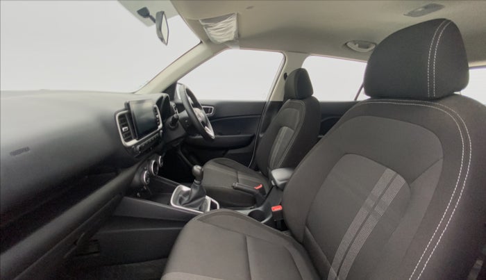 2021 Hyundai VENUE S Plus MT 1.2 Kappa, Petrol, Manual, 10,130 km, Right Side Front Door Cabin