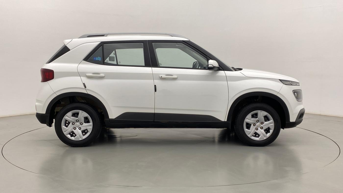 2021 Hyundai VENUE S Plus MT 1.2 Kappa, Petrol, Manual, 10,130 km, Right Side View