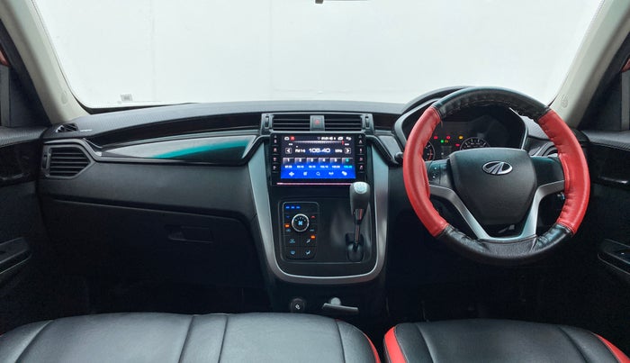 2018 Mahindra KUV 100 NXT K8 P 6 STR DUAL TONE, Petrol, Manual, 46,310 km, Dashboard