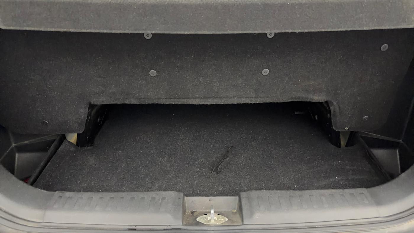 2024 Maruti BREZZA VXI S-CNG, CNG, Manual, 26,663 km, Boot Inside