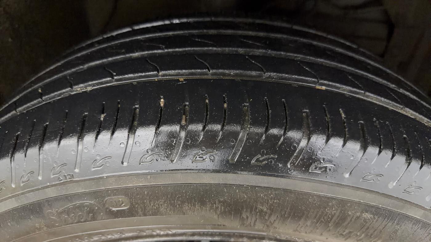 2024 Maruti BREZZA VXI S-CNG, CNG, Manual, 26,663 km, Right Front Tyre Tread