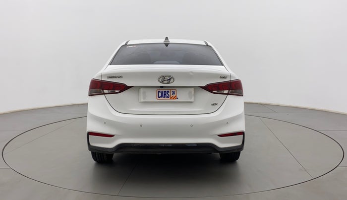 2017 Hyundai Verna 1.6 CRDI SX (O), Diesel, Manual, 89,336 km, Back/Rear