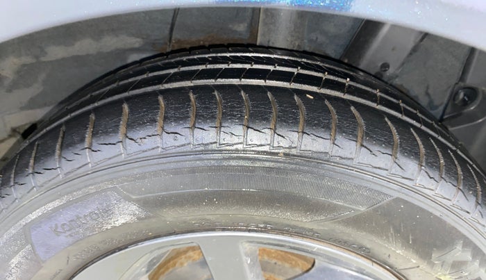 2020 Hyundai GRAND I10 NIOS SPORTZ 1.2 KAPPA VTVT, Petrol, Manual, 15,684 km, Left Rear Tyre Tread