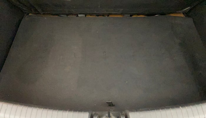 2015 Hyundai Grand i10 ASTA (O) 1.2 KAPPA VTVT, Petrol, Manual, 20,489 km, Boot Inside