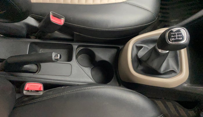 2015 Hyundai Grand i10 ASTA (O) 1.2 KAPPA VTVT, Petrol, Manual, 20,489 km, Gear Lever