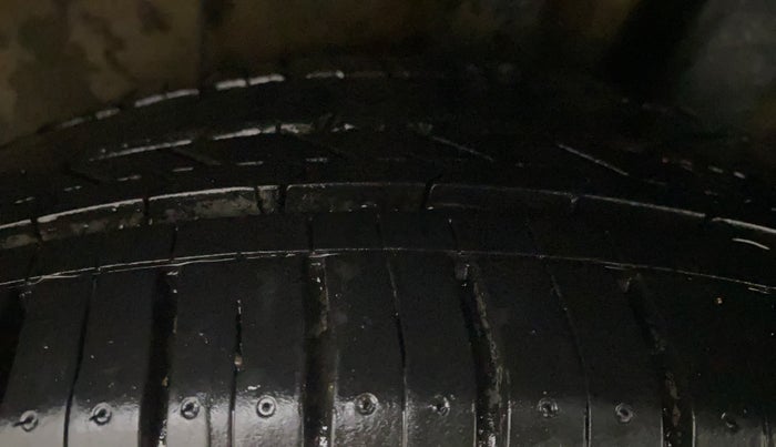 2015 Hyundai Grand i10 ASTA (O) 1.2 KAPPA VTVT, Petrol, Manual, 20,489 km, Left Rear Tyre Tread