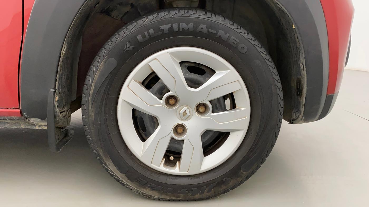 2017 Renault Kwid RXT 0.8, Petrol, Manual, 56,637 km, Right Front Wheel