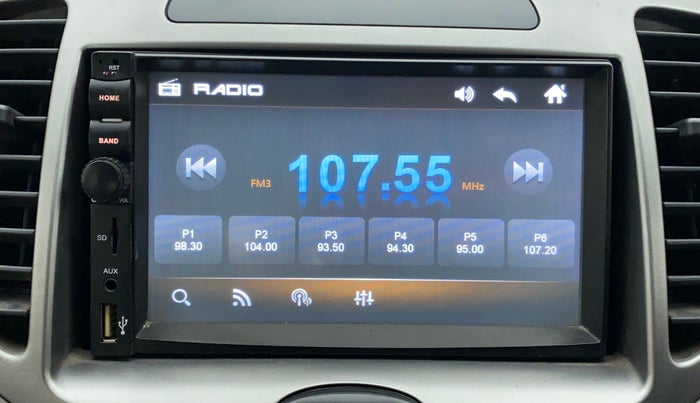 2016 Hyundai i10 MAGNA 1.2, Petrol, Manual, 12,300 km, Infotainment System