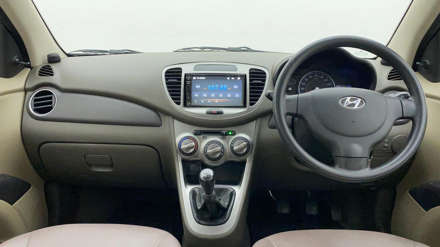 2016 Hyundai i10 MAGNA 1.2, Petrol, Manual, 12,300 km, Dashboard