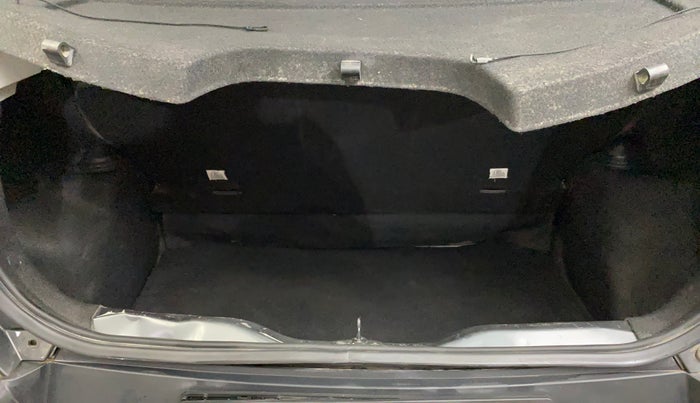 2023 Tata PUNCH PURE MT, Petrol, Manual, 33,214 km, Boot Inside