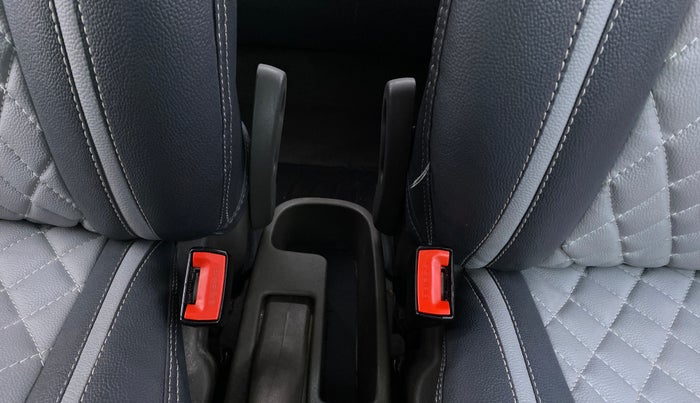 2012 Hyundai i10 MAGNA 1.2 KAPPA2, Petrol, Manual, 62,745 km, Driver Side Adjustment Panel