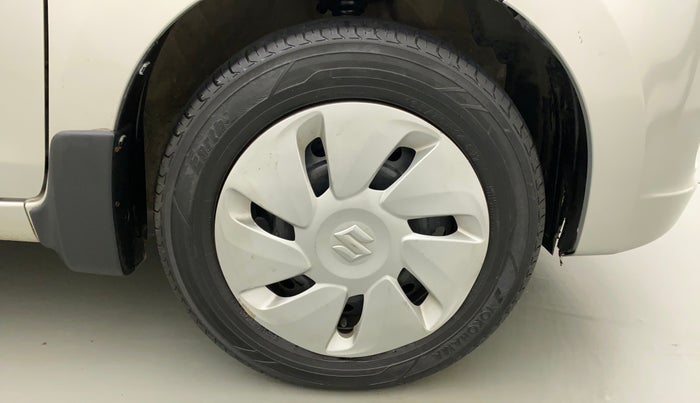 2015 Maruti Celerio ZXI, Petrol, Manual, 1,09,257 km, Right Front Wheel