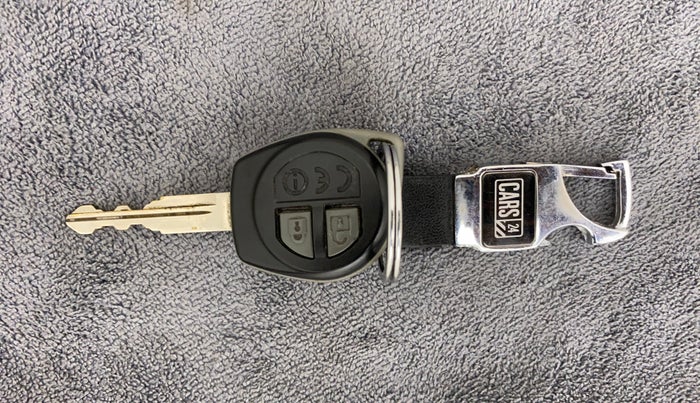 2015 Maruti Celerio ZXI, Petrol, Manual, 1,09,257 km, Key Close Up