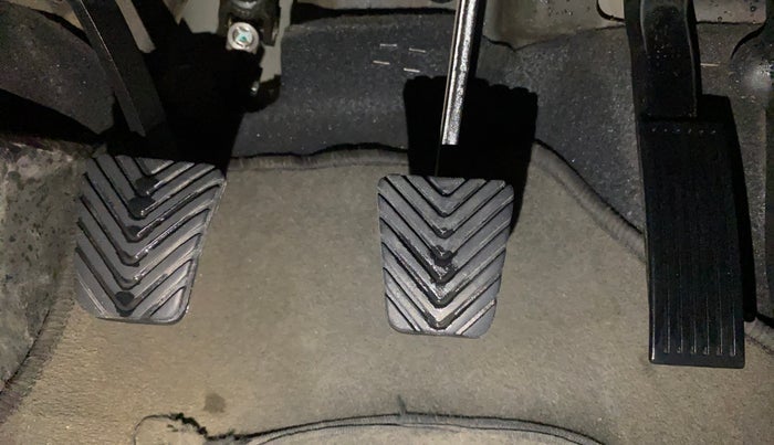 2012 Hyundai i20 MAGNA (O) 1.4 CRDI, Diesel, Manual, 51,385 km, Pedals