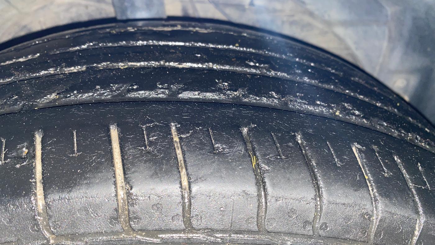2021 MG HECTOR SUPER 1.5 PETROL, Petrol, Manual, 62,942 km, Right Front Tyre Tread