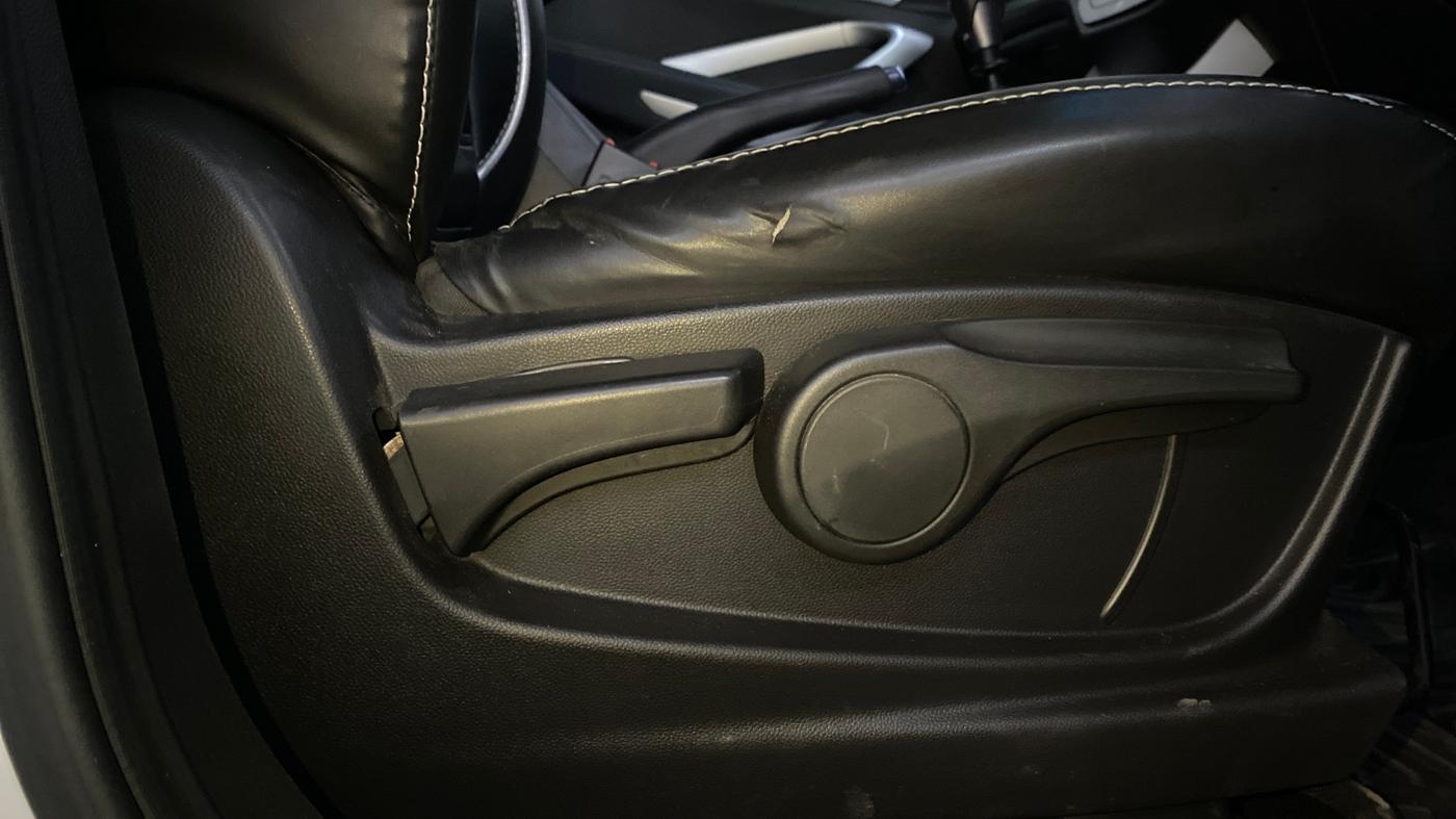 2021 MG HECTOR SUPER 1.5 PETROL, Petrol, Manual, 62,942 km, Driver Side Adjustment Panel