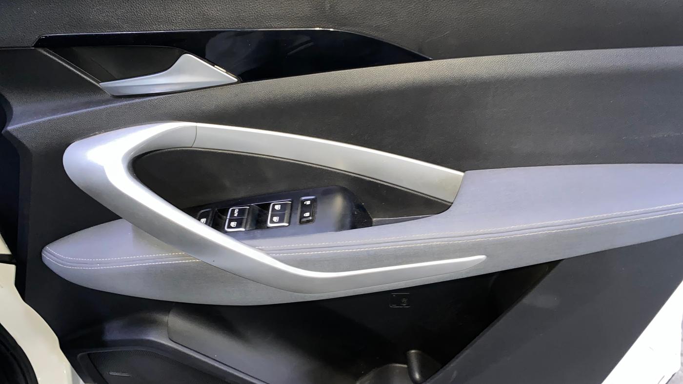 2021 MG HECTOR SUPER 1.5 PETROL, Petrol, Manual, 62,942 km, Driver Side Door Panels Control
