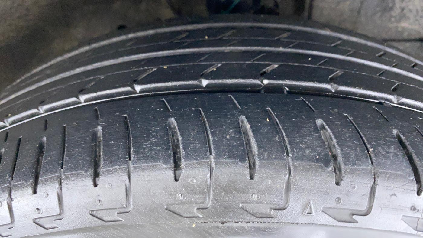 2017 Honda City VX CVT PETROL, Petrol, Automatic, 36,704 km, Right Front Tyre Tread