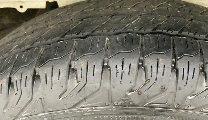 2019 Mahindra Scorpio S9, Diesel, Manual, 74,575 km, Right Rear Tyre Tread