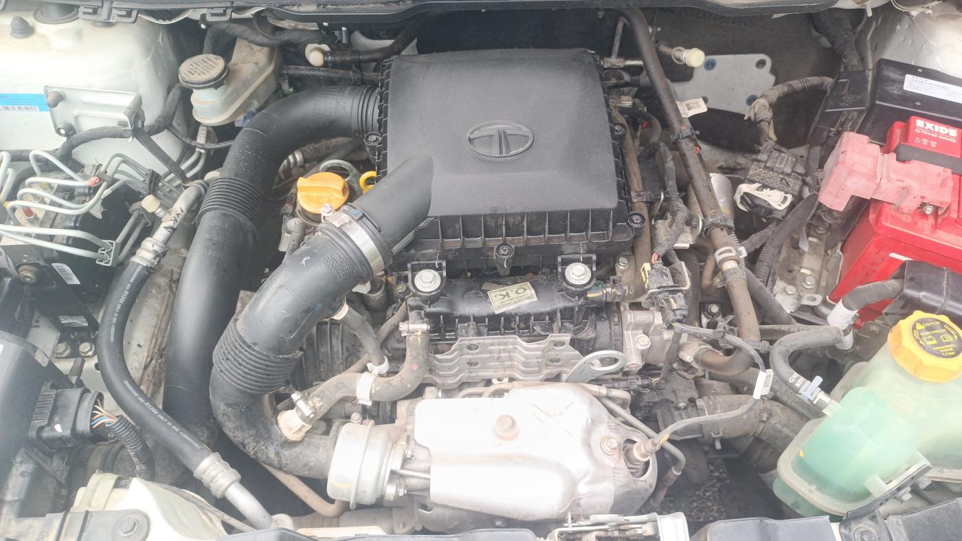 2023 Tata NEXON XM PETROL, Petrol, Manual, 9,097 km, Engine View
