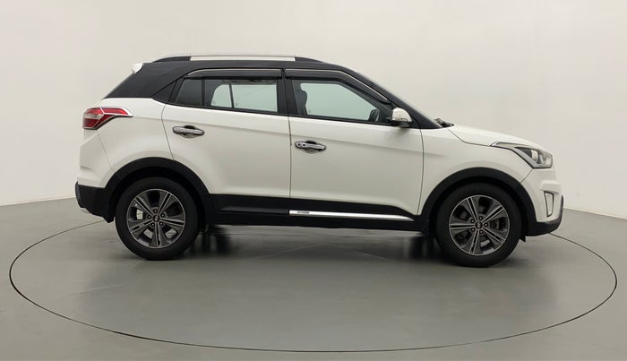 2016 Hyundai Creta SX PLUS AT 1.6 DIESEL, Diesel, Automatic, 91,828 km, Right Side