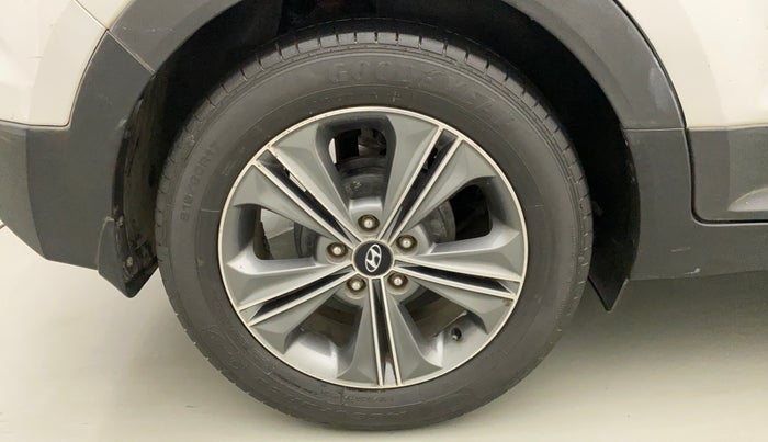 2016 Hyundai Creta SX PLUS AT 1.6 DIESEL, Diesel, Automatic, 91,828 km, Right Rear Wheel