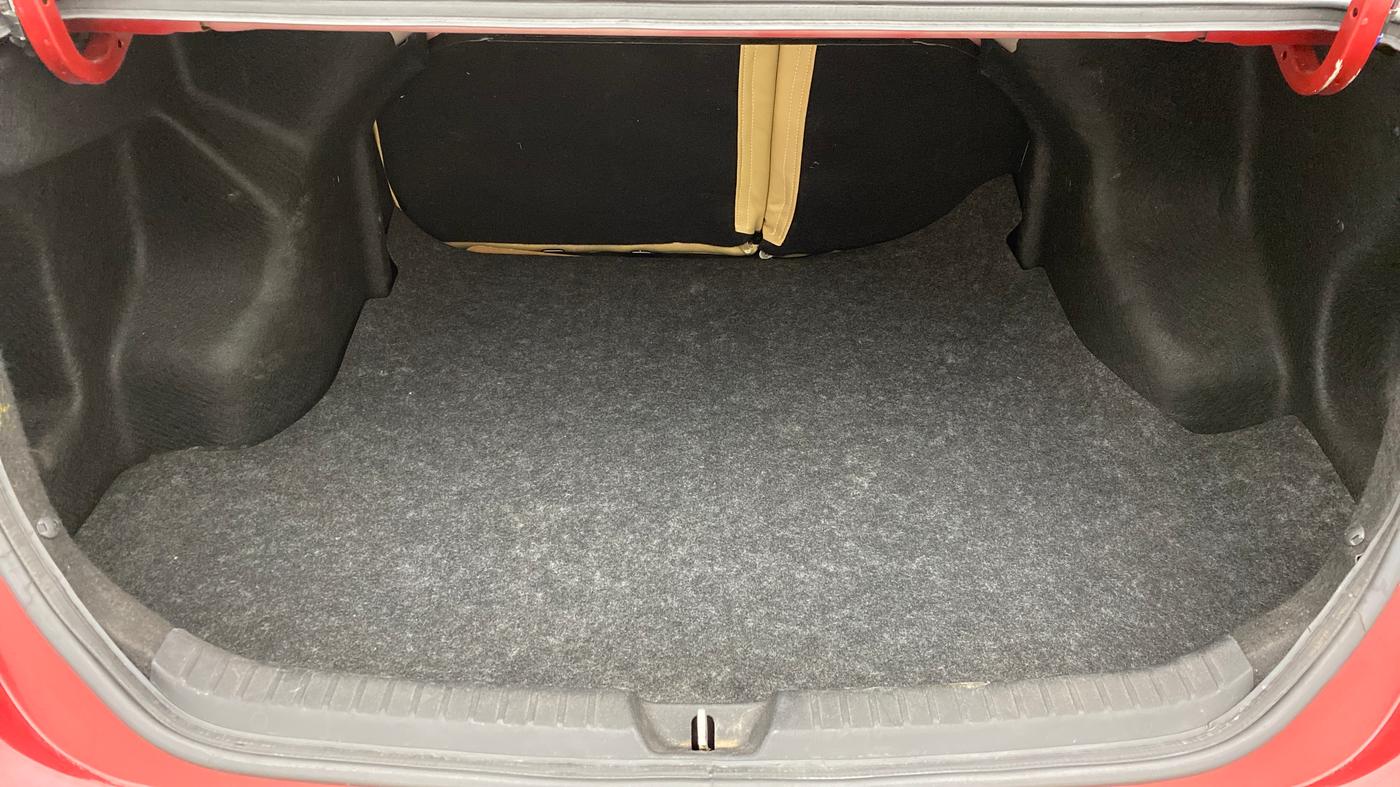 2019 Toyota YARIS J MT, Petrol, Manual, 39,908 km, Boot Inside