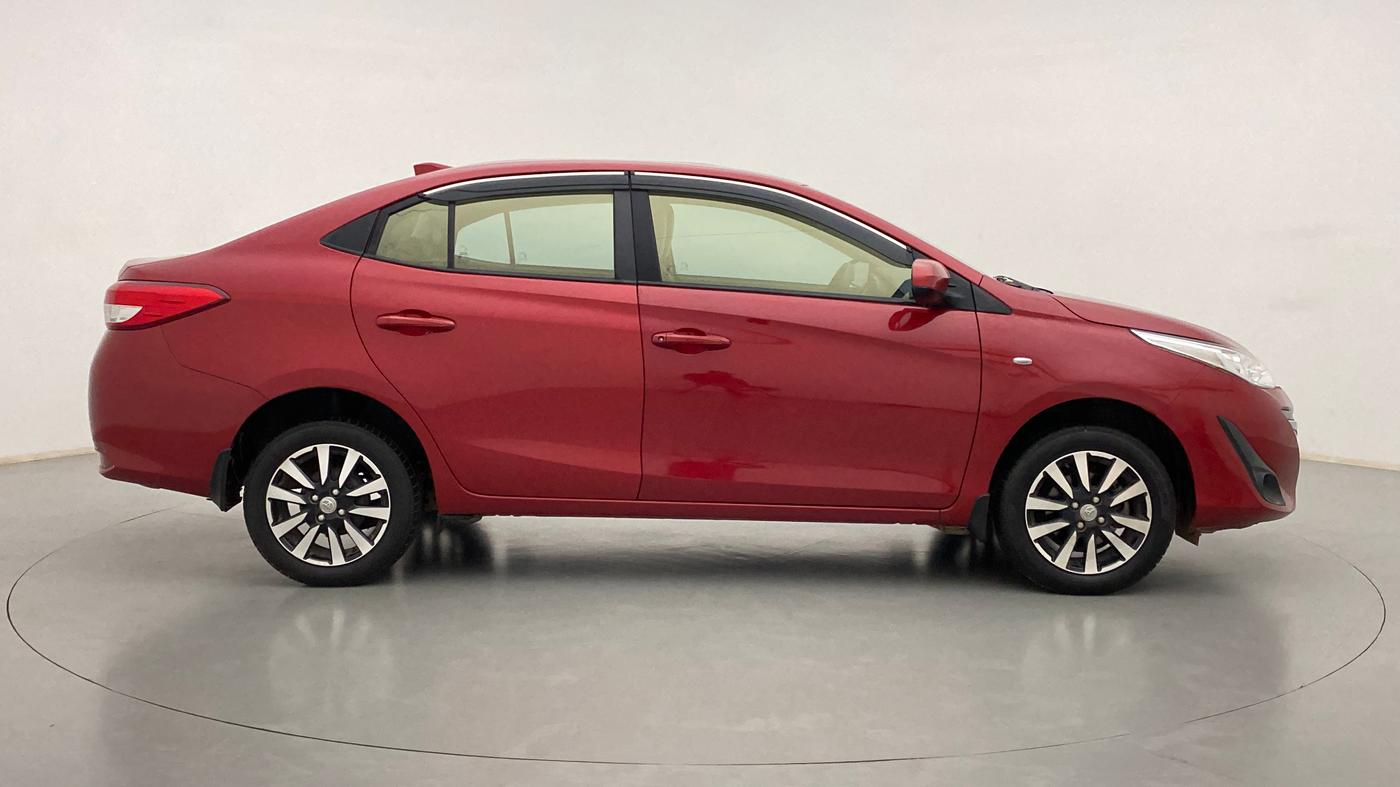 2019 Toyota YARIS J MT, Petrol, Manual, 39,908 km, Right Side View