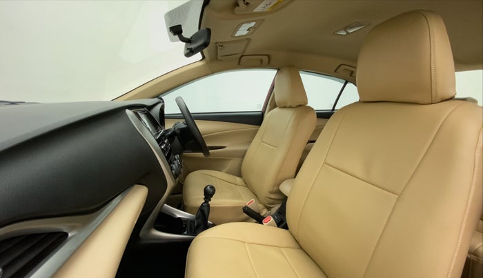 2019 Toyota YARIS J MT, Petrol, Manual, 39,908 km, Right Side Front Door Cabin