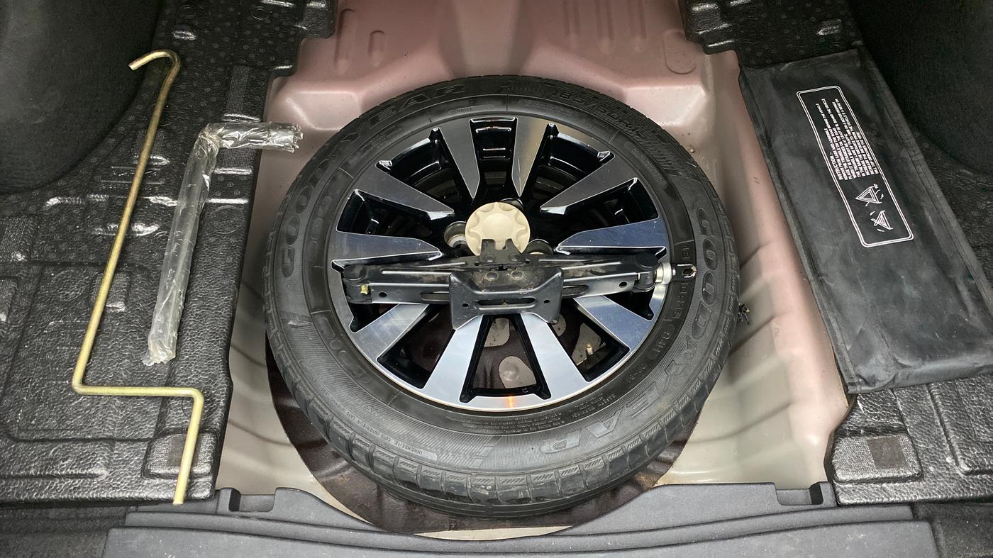 2019 Toyota YARIS J MT, Petrol, Manual, 39,908 km, Spare Tyre