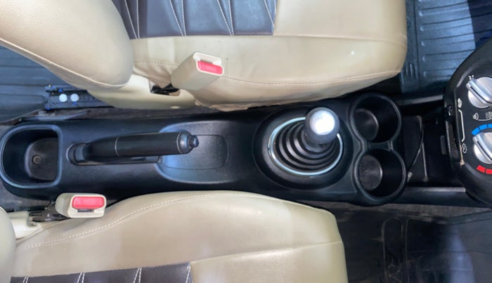 2015 Honda Amaze 1.2L I-VTEC S, Petrol, Manual, 6,293 km, Gear Lever