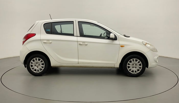 2011 Hyundai i20 MAGNA (O) 1.2, Petrol, Manual, 54,054 km, Right Side View