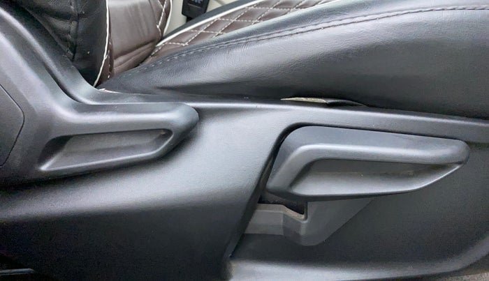 2020 Tata NEXON XZ PLUS PETROL, Petrol, Manual, 44,067 km, Driver Side Adjustment Panel