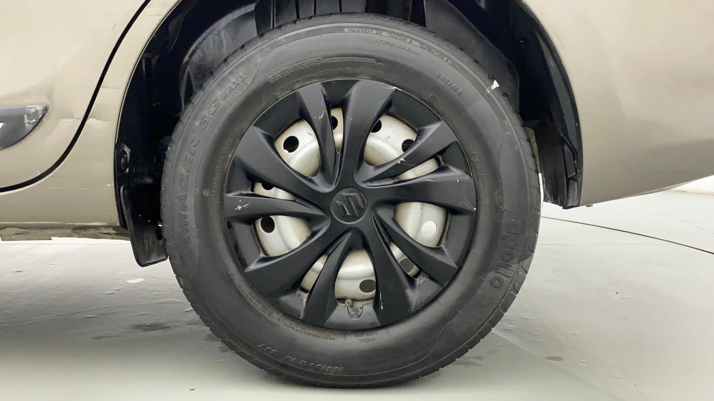 2018 Maruti Dzire LXI, Petrol, Manual, 35,890 km, Left Rear Wheel
