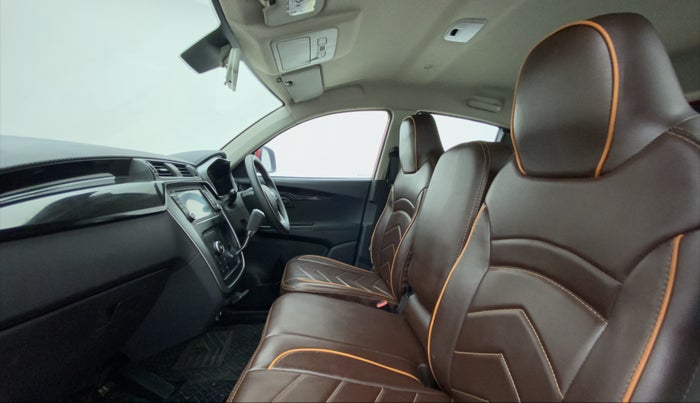 2019 Mahindra KUV 100 NXT K8 P 6 STR, Petrol, Manual, 57,454 km, Right Side Front Door Cabin