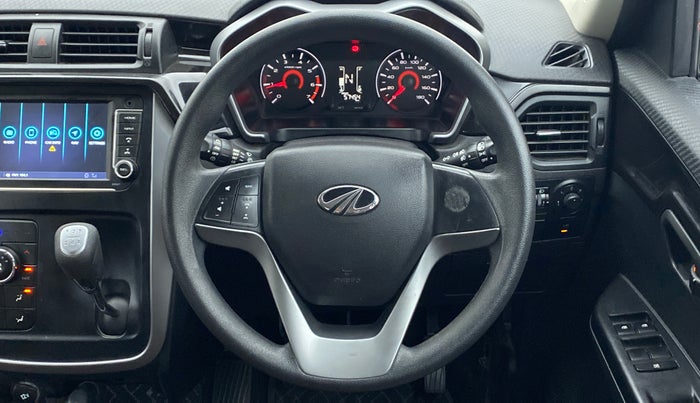 2019 Mahindra KUV 100 NXT K8 P 6 STR, Petrol, Manual, 57,454 km, Steering Wheel Close Up