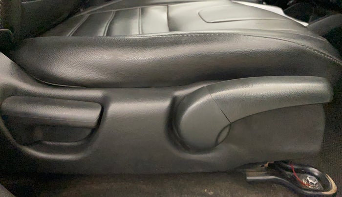 2018 Honda WR-V 1.2L I-VTEC VX MT, CNG, Manual, 71,665 km, Driver Side Adjustment Panel