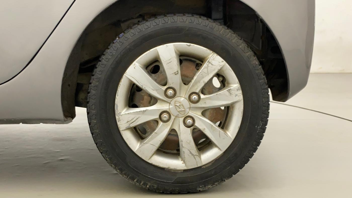 2013 Hyundai Eon MAGNA +, Petrol, Manual, 1,00,365 km, Left Rear Wheel
