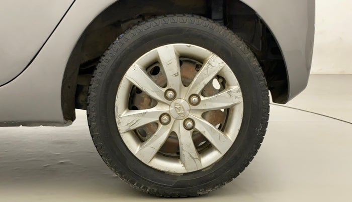 2013 Hyundai Eon MAGNA +, Petrol, Manual, 1,00,365 km, Left Rear Wheel