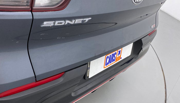 2020 KIA SONET GTX + 1.0 IMT, Petrol, Manual, 46,158 km, Dicky (Boot door) - Minor scratches