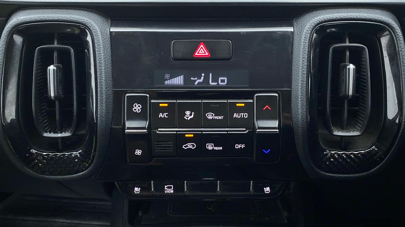 2020 KIA SONET GTX + 1.0 IMT, Petrol, Manual, 46,158 km, Automatic Climate Control
