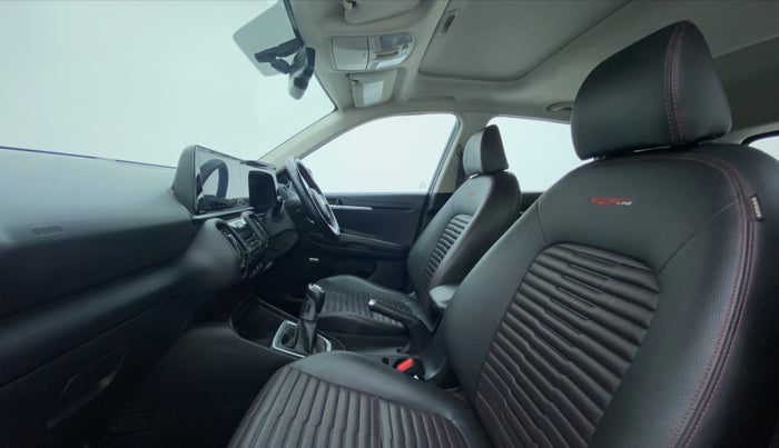 2020 KIA SONET GTX + 1.0 IMT, Petrol, Manual, 46,158 km, Right Side Front Door Cabin