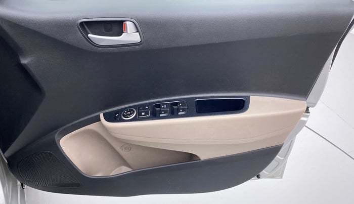 2017 Hyundai Grand i10 SPORTZ (O) 1.2 AT VTVT, CNG, Automatic, 92,144 km, Driver Side Door Panels Control