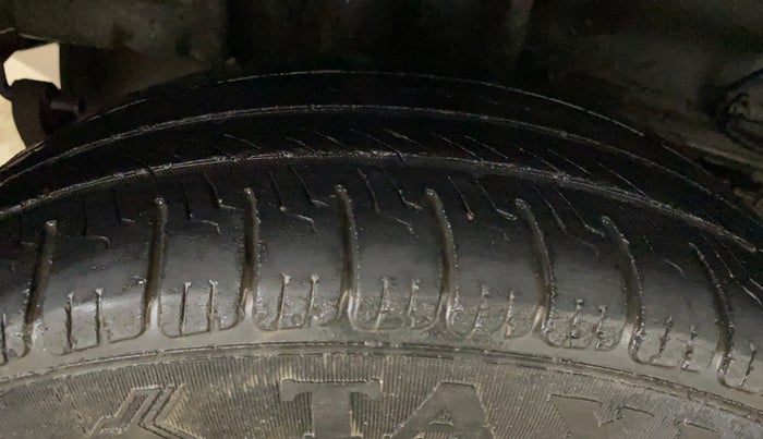 2022 Tata Tiago XT CNG, CNG, Manual, 87,539 km, Right Rear Tyre Tread