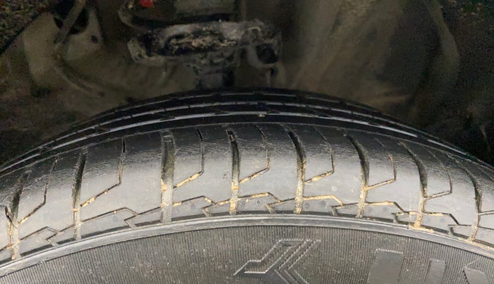 2022 KIA SELTOS HTX PETROL 1.5, Petrol, Manual, 26,120 km, Right Front Tyre Tread