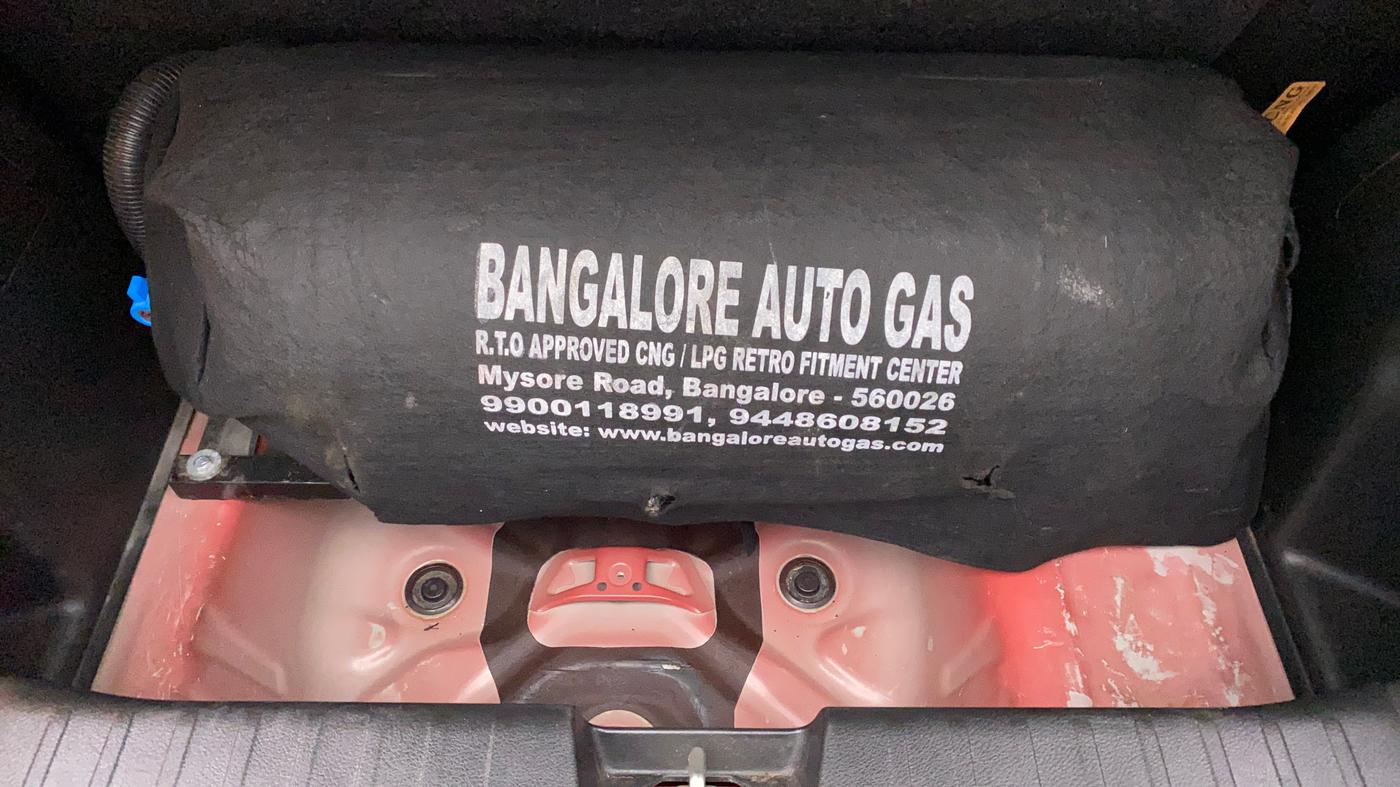 2017 Maruti Baleno ALPHA PETROL 1.2, CNG, Manual, 89,631 km, Boot Inside