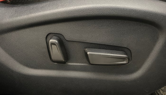 2020 Hyundai Creta SX (O) 1.4 TURBO DCT, Petrol, Automatic, 73,857 km, Driver Side Adjustment Panel