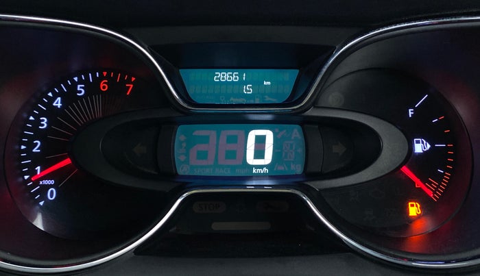 2018 Renault Captur RXE PETROL MT, Petrol, Manual, 28,702 km, Odometer Image