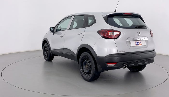 2018 Renault Captur RXE PETROL MT, Petrol, Manual, 28,702 km, Left Back Diagonal